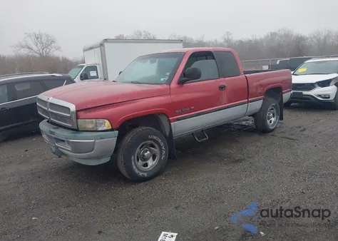 1999 Dodge Ram 1500 St из США, поврежденный, VIN 3B7HF12Z8XG132500